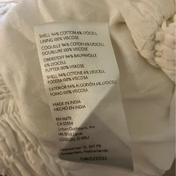 Urban Outfitters Malta Flutter Sleeve White Mini Dress V-Neck
Polka Dot
Size: S - Picture 4 of 4